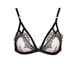Lilitus bra combining fishnet, lace and elastic, to form strong and timeless pieces