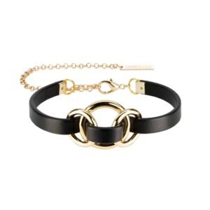 Alodie Collier Cuir Noir de la marque Asche&Gold disponible chez Brigade Mondaine. Le collier est en cuir noir et en or.